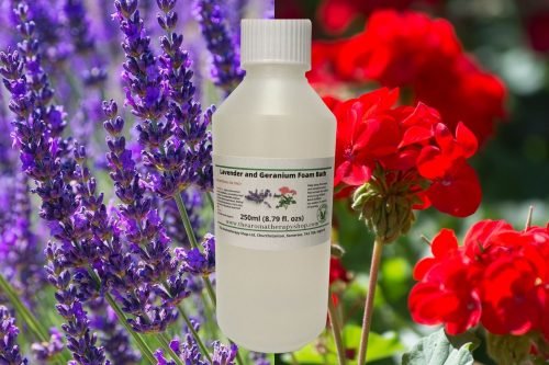 Lavender and Geranium Foam Bath 250ml (8.79 fl.ozs)