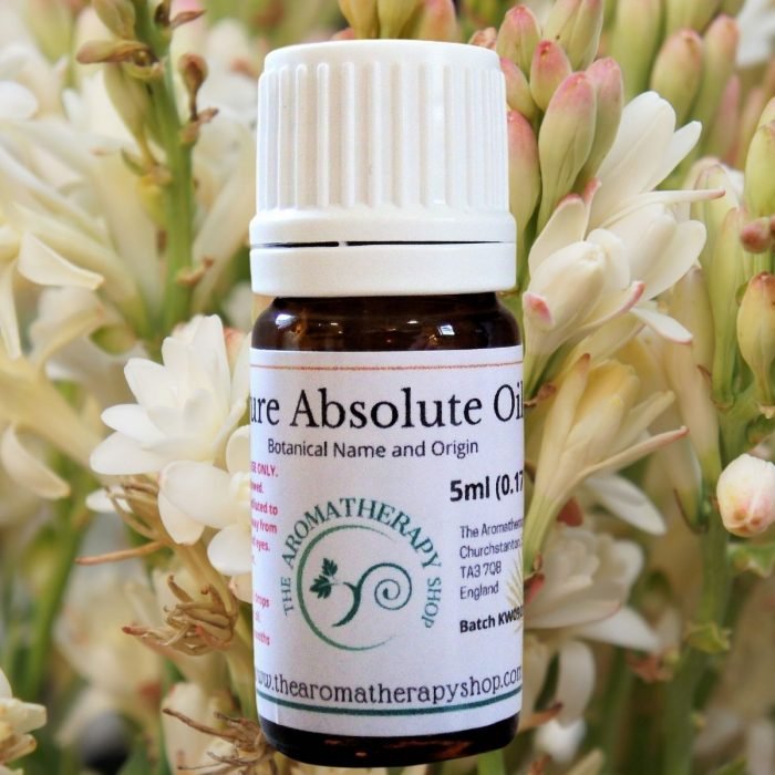 Tuberose Absolute from Northern India / Earthy with hints of Vanilla and Caramel